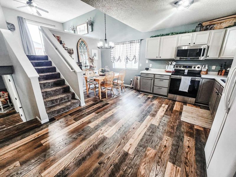 2806 Clara St, Brainerd, MN 56401