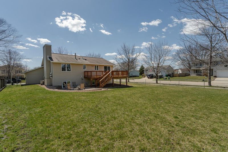 4471 Durham Ln NW, Rochester, MN 55901