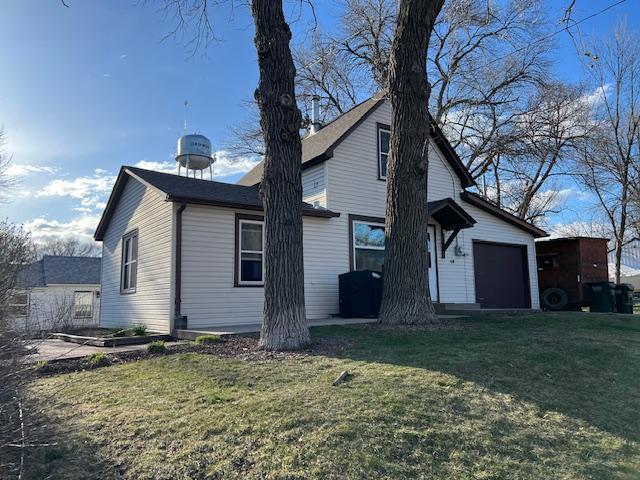 209 N 2nd St, Darwin, MN 55324