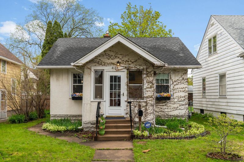 4155 Russell Ave N, Minneapolis, MN 55412