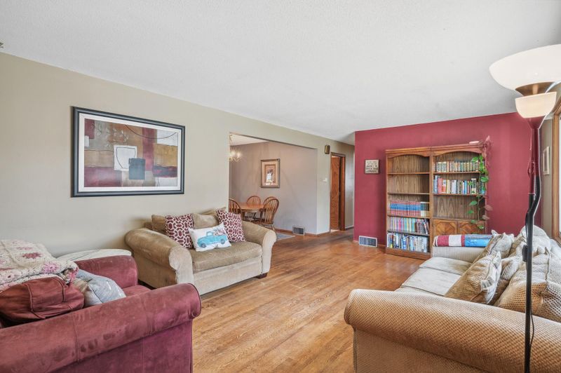 3251 Sprague Ave, Anoka, MN 55303