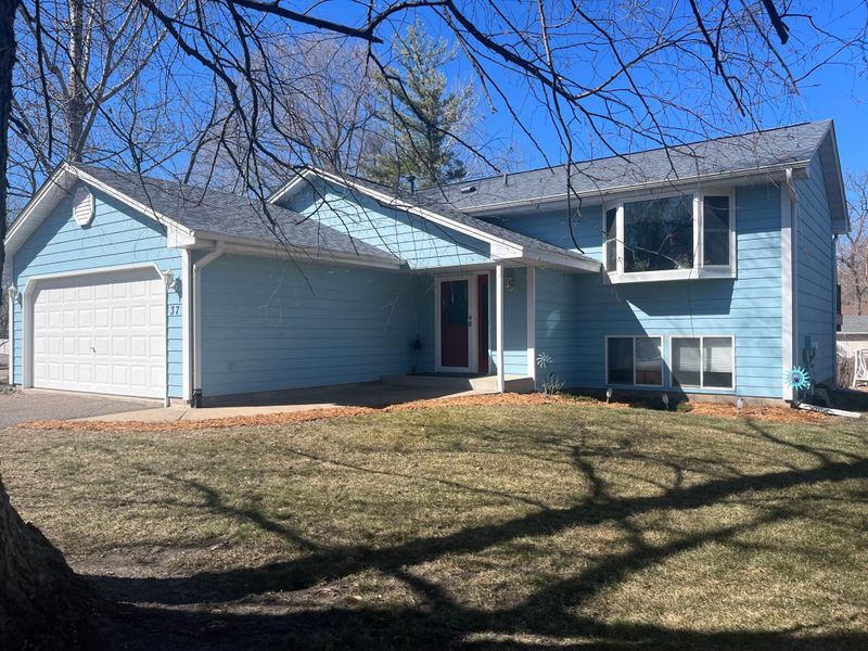 37 North Rd, Circle Pines, MN 55014
