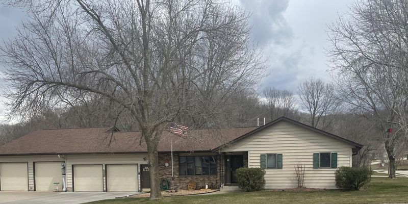 1723 Perlich Ave, Red Wing, MN 55066