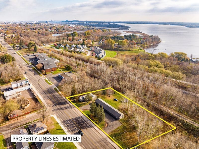7820 Grand Ave, Duluth, MN 55807
