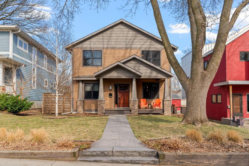 4717 Chowen Ave S, Minneapolis, MN 55410