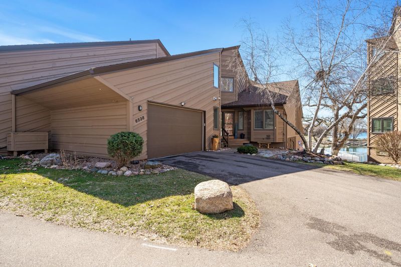 6538 Harborview Cir NE, Prior Lake, MN 55372