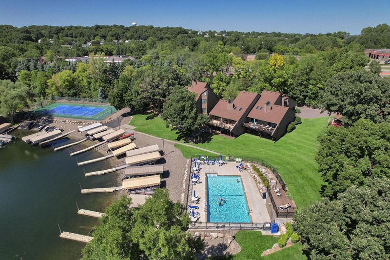 6538 Harborview Cir NE, Prior Lake, MN 55372
