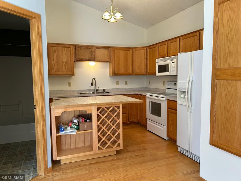 3911 124th Cir NW, Minneapolis, MN 55433