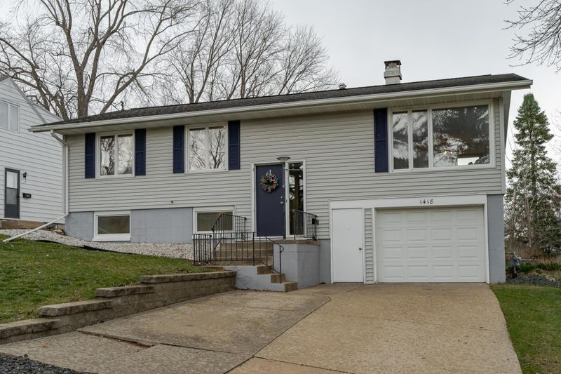 1418 4th Ave NW, Rochester, MN 55901