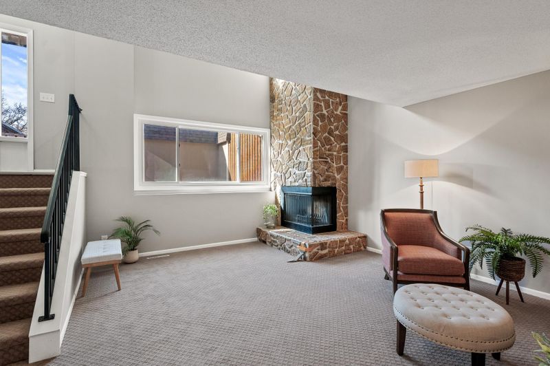 10454 Dupont Rd S, Bloomington, MN 55431