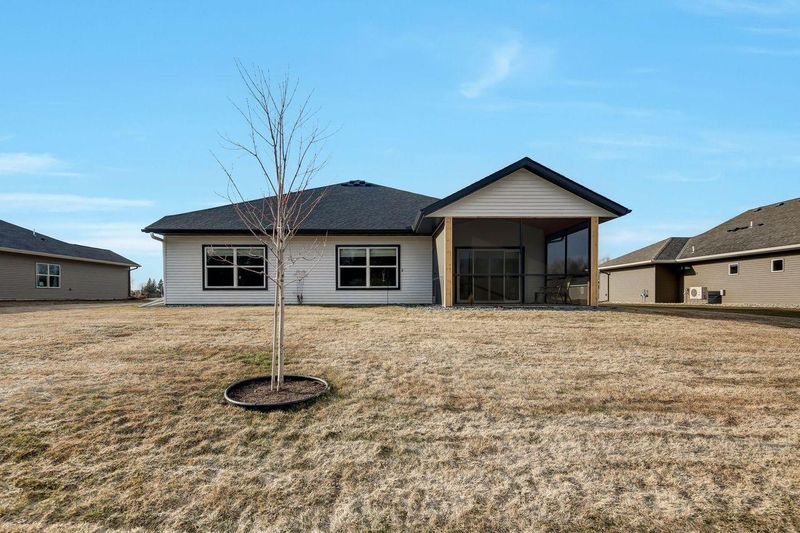 2008 River Links Dr, Cold Spring, MN 56320