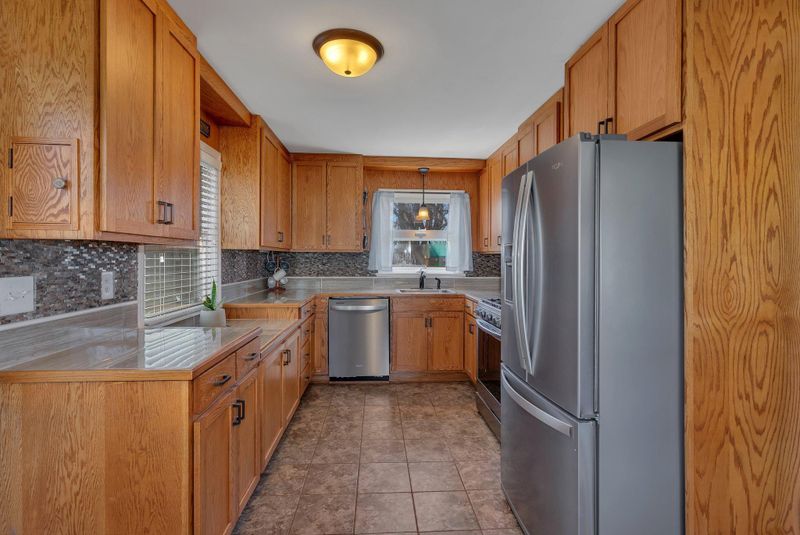 41 2nd St SW, Richmond, MN 56368
