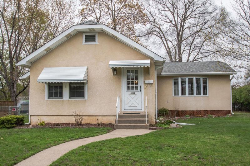 4304 Welcome Ave N, Crystal, MN 55422