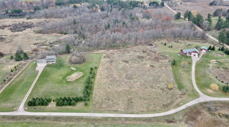 000 Emerald Ave, Rock Creek, MN 55063