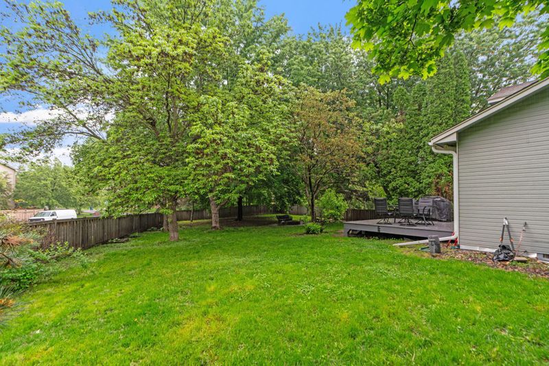 11098 Pheasant Ln N, Maple Grove, MN 55369
