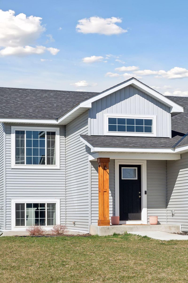 6603 Crofoot Ave SW, Waverly, MN 55390
