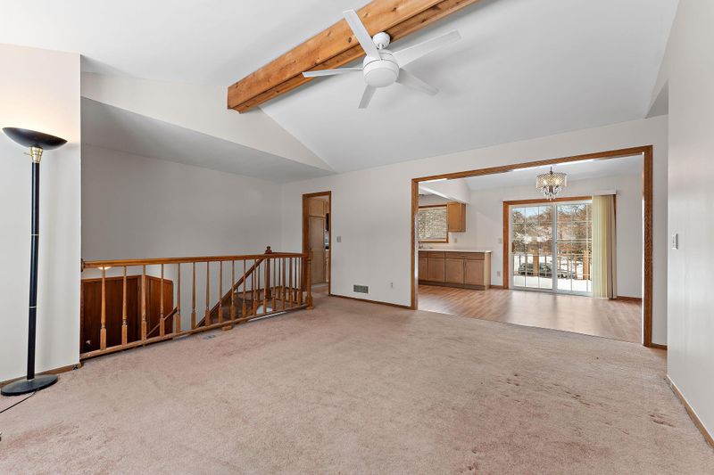 2109 Edinbrook Ct, Brooklyn Park, MN 55443