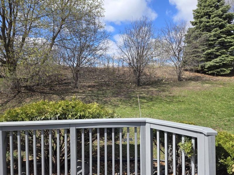13366 Hughes Ct, Apple Valley, MN 55124