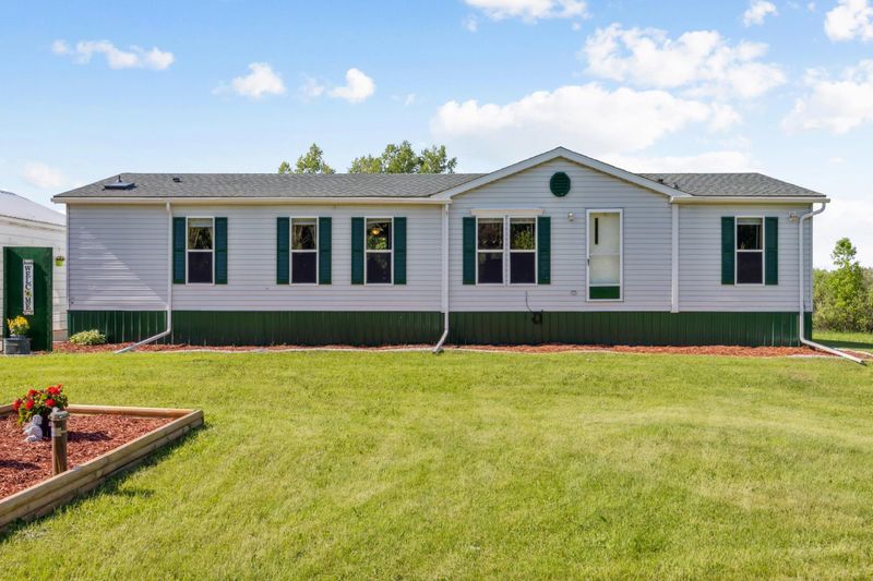 18323 NE 130th St, Foreston, MN 56330