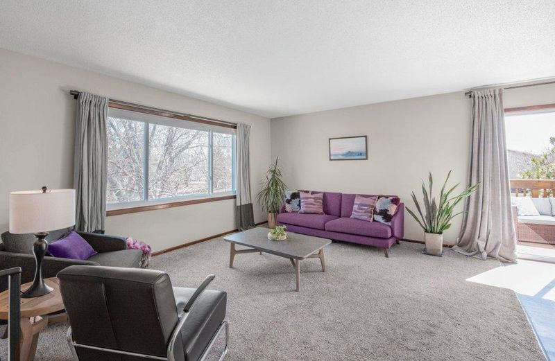 10675 Nathan Ln N, Maple Grove, MN 55369