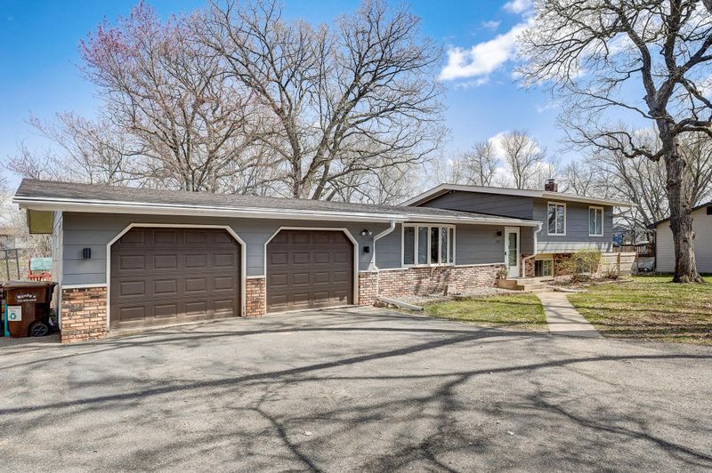 310 Douglas Dr, Buffalo, MN 55313