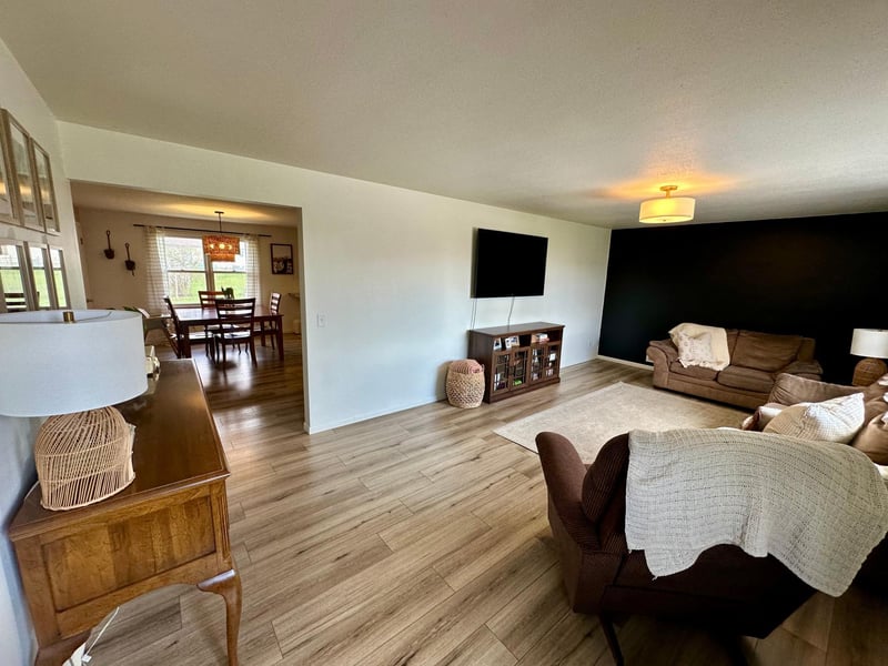 509 6th Ave, Round Lake, MN 56167