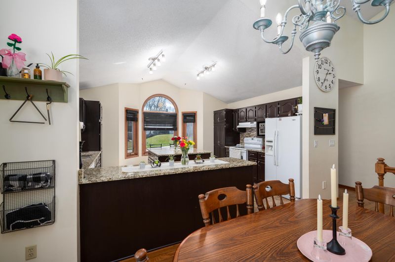 2615 59th St NW, Rochester, MN 55901
