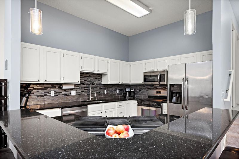 17770 Evener Way, Eden Prairie, MN 55346