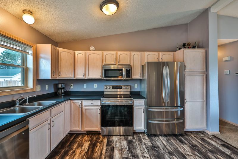 903 Sunrise Cir, Park Rapids, MN 56470