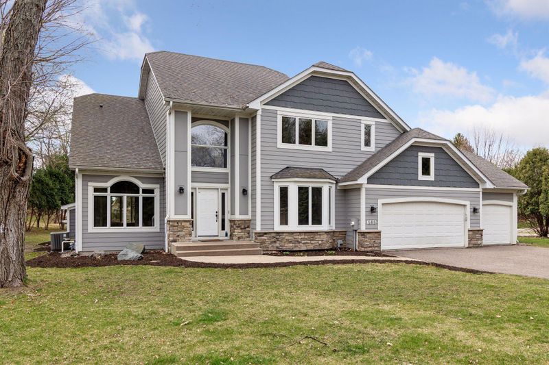 585 Sunny Shadows, Victoria, MN 55331
