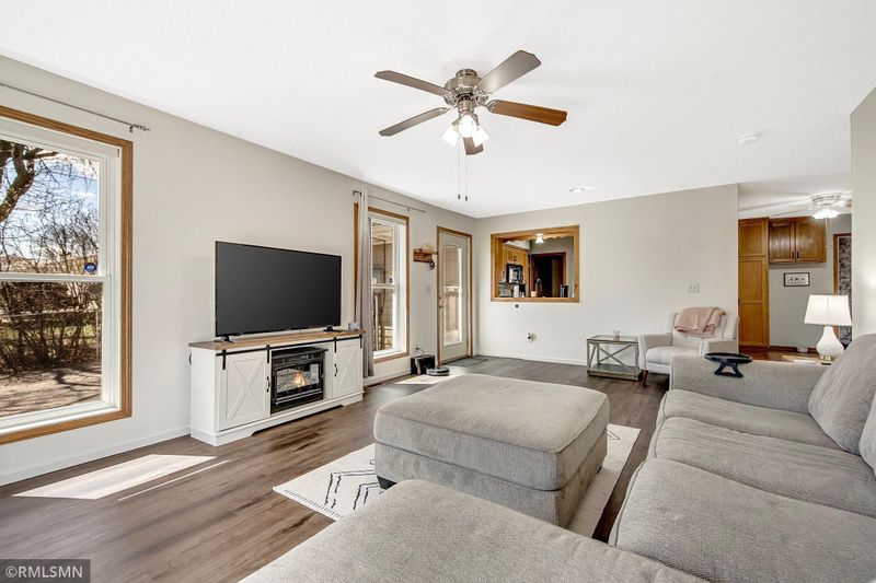 7180 Dawn Ave, Inver Grove Heights, MN 55076