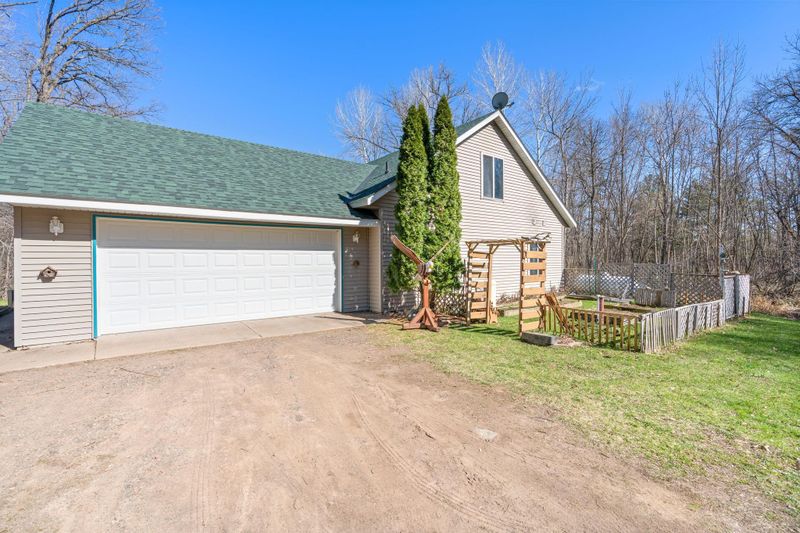 26756 Riverview Dr, Mora, MN 55051