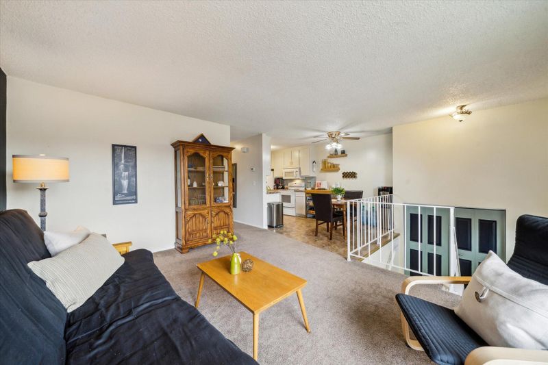 3754 Conroy Trl, Inver Grove Heights, MN 55076