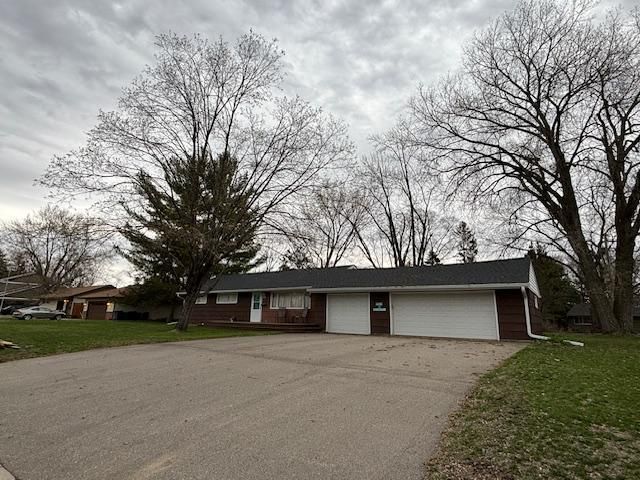 11131 Vincent Ave S, Bloomington, MN 55431