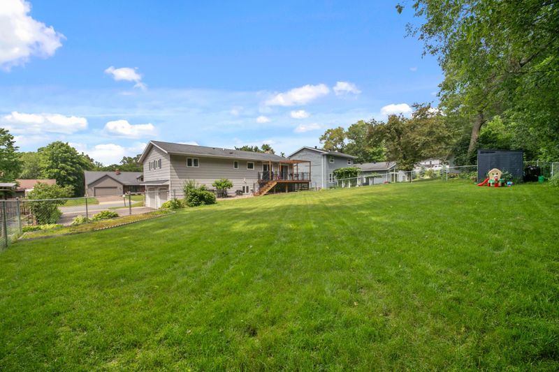 3503 Eddy Ln, Eau Claire, WI 54703