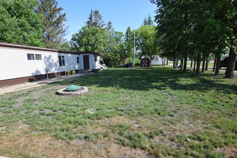 17697 State Hw #89, Wannaska, MN 56761