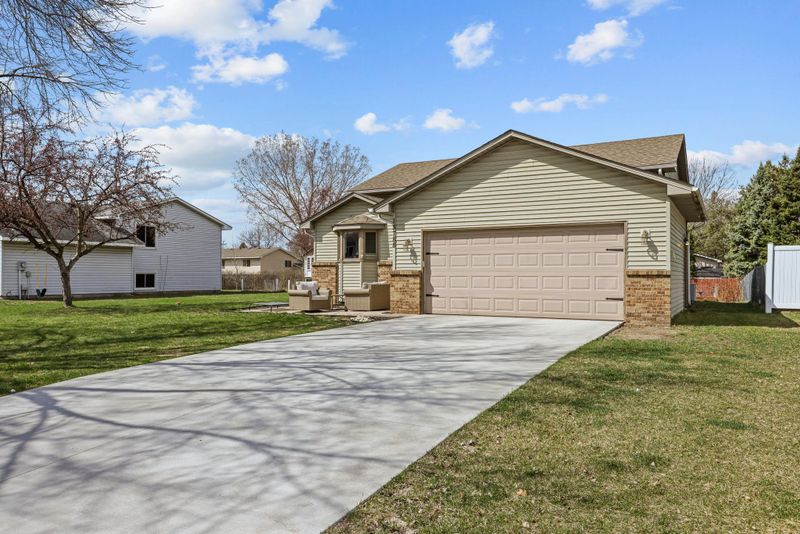 13788 Raven St NW, Andover, MN 55304