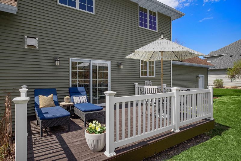 894 Tahoe Dr, Onalaska, WI 54650
