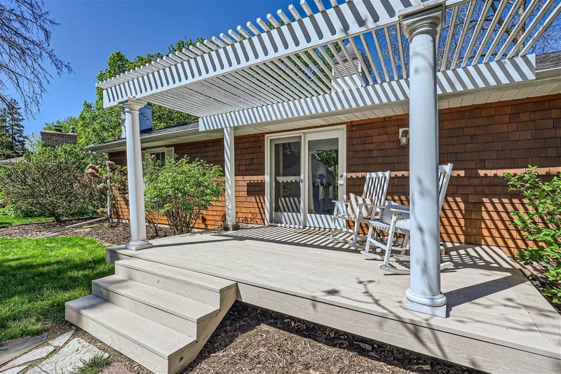 1115 Brown Rd S, Orono, MN 55391