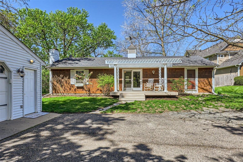1115 Brown Rd S, Orono, MN 55391