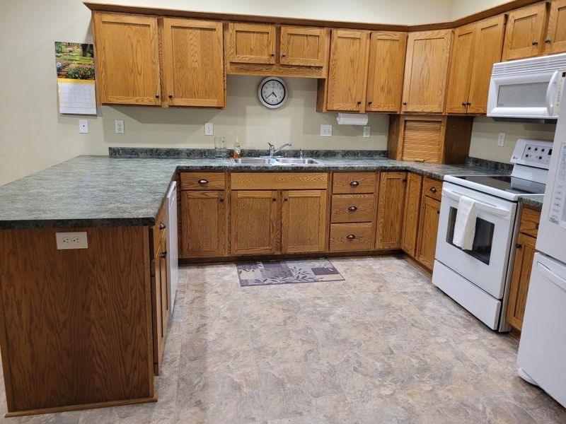 1924 Perlich Ave, Red Wing, MN 55066