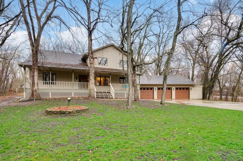19761 Ironton St NW, Elk River, MN 55330