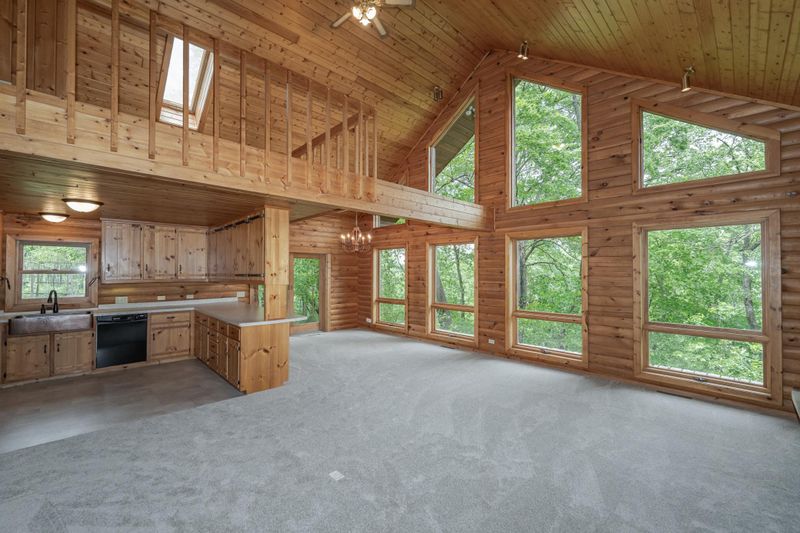 575 Kings Park Rd NW, Oronoco, MN 55960
