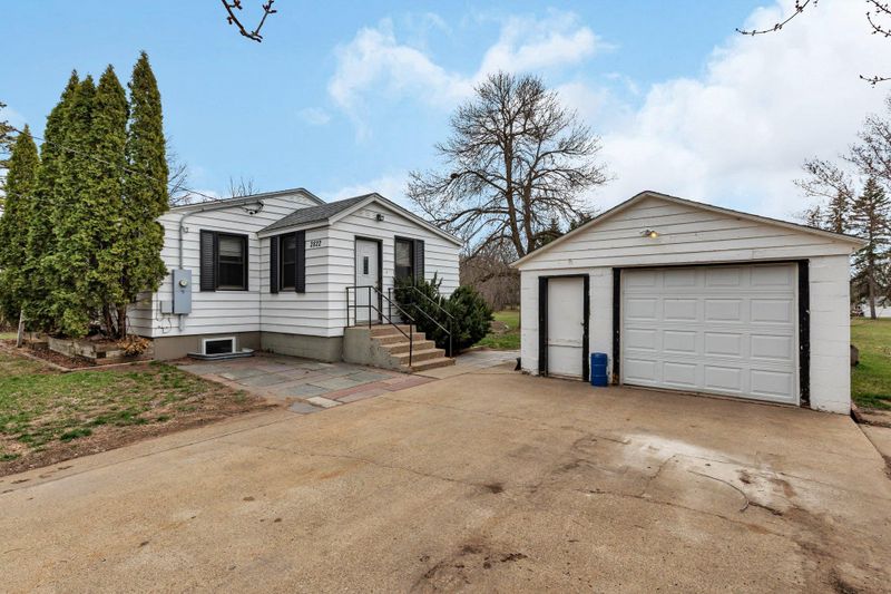 2822 22nd St S, Saint Cloud, MN 56301