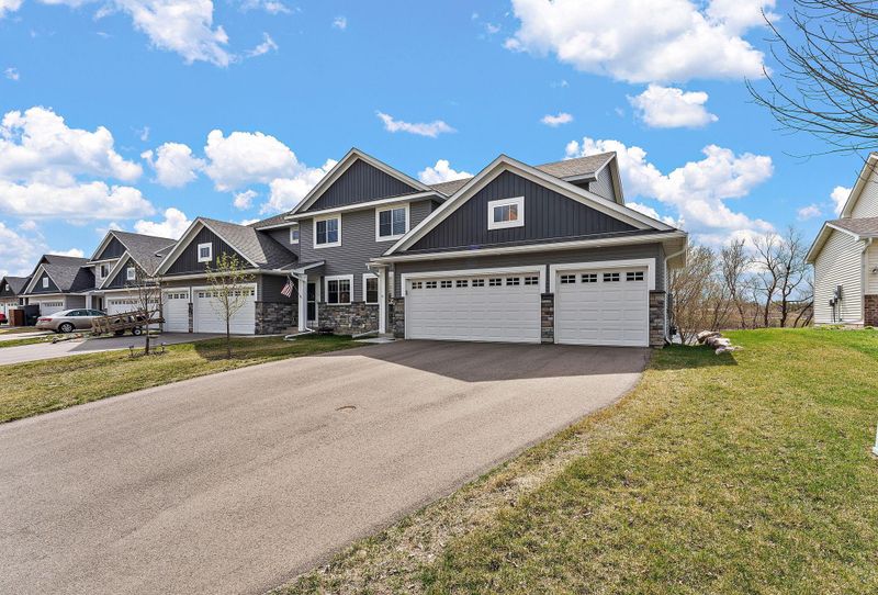 1033 Ash St NE, Lonsdale, MN 55046