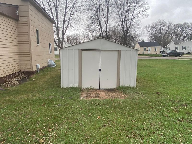 1930 Kansas Ave, Benson, MN 56215