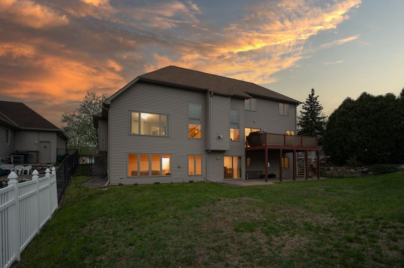 3180 Linden Dr, New Brighton, MN 55112
