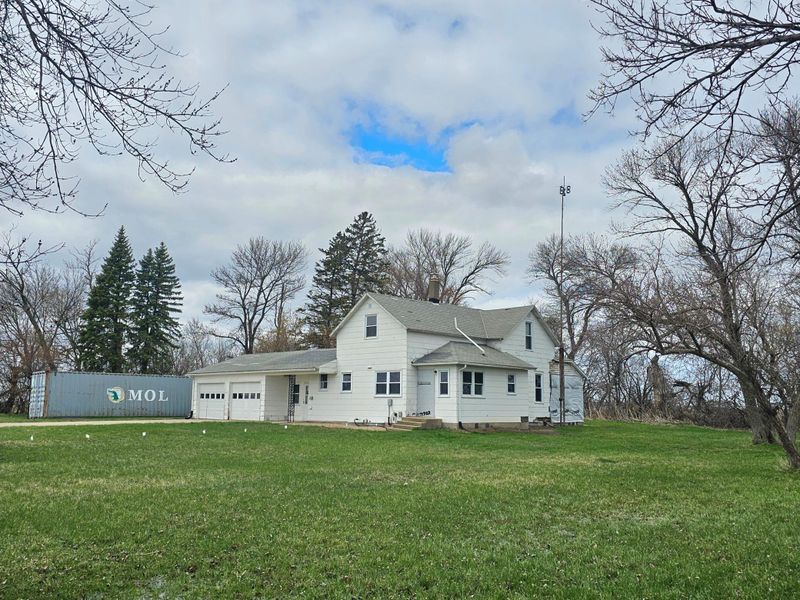 16035 490th Ave, Morris, MN 56267