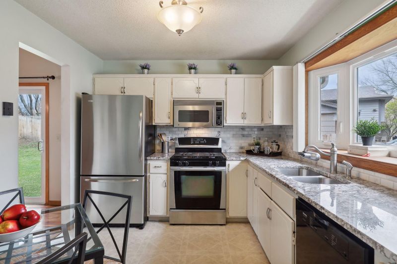 4500 W 136th St, Savage, MN 55378