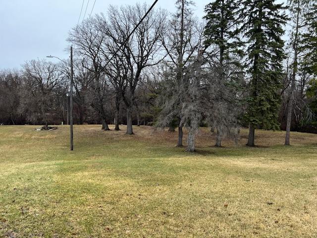 25 Short Ave, Hallock, MN 56728